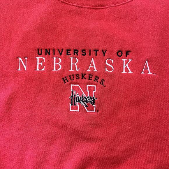 Vintage XL University of Nebraska Huskers Sweatshirt Red Crewneck NCAA College - Picture 3 of 11